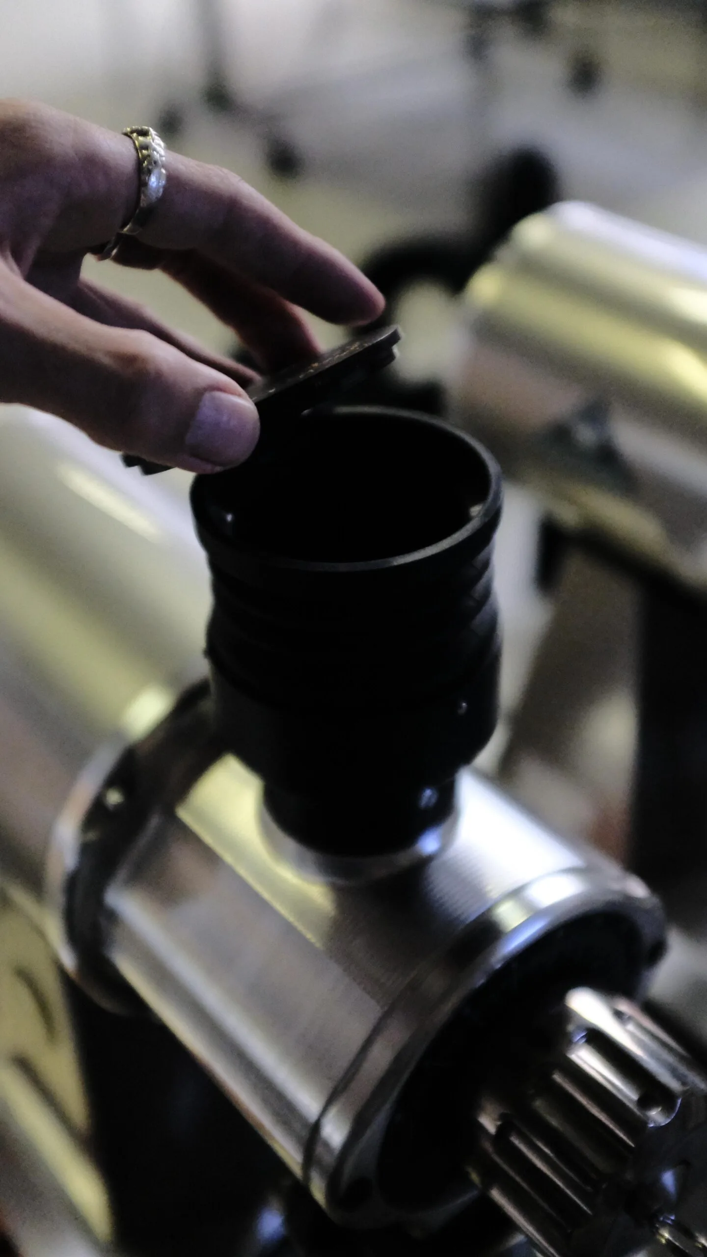 AMOC Single Dose Blow-Out Hopper Bellow For Mahlkönig EK43 / EK43s