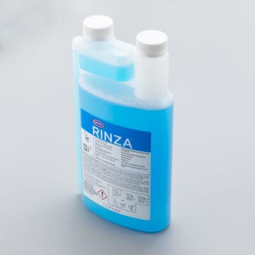 Urnex Rinza 1.1 liter milk cleaner. Alkaline